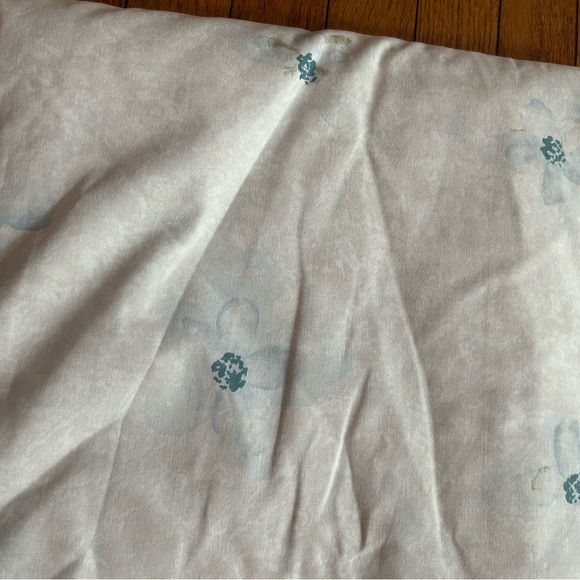 Flat sheet - Picture 1 of 3